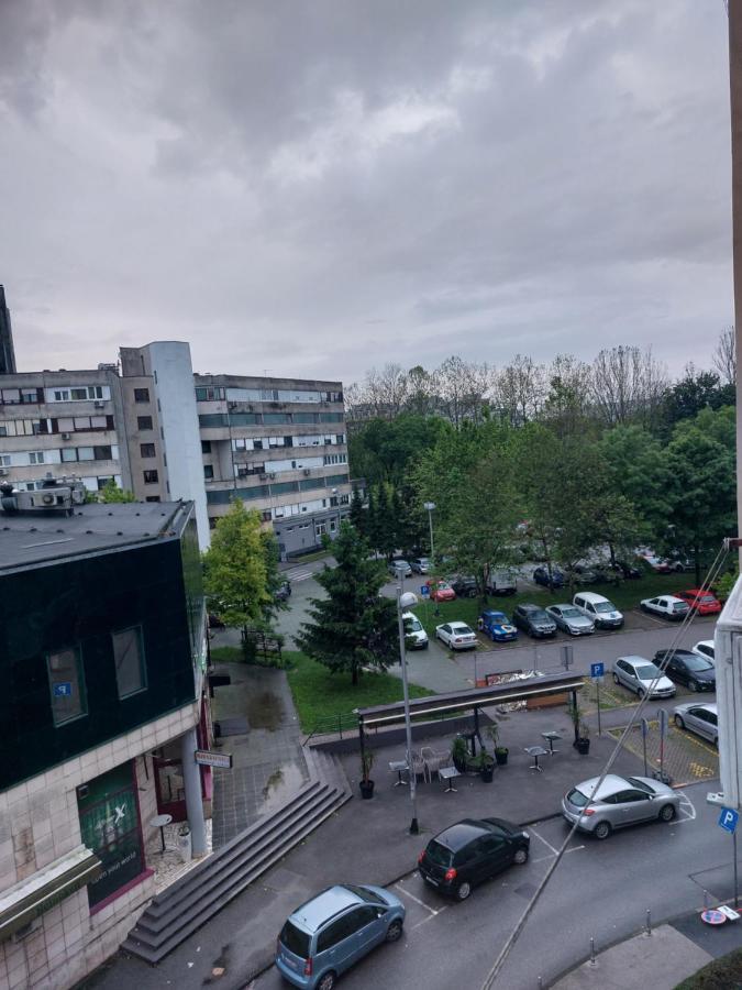 Apartman Laura Загреб Екстериор снимка
